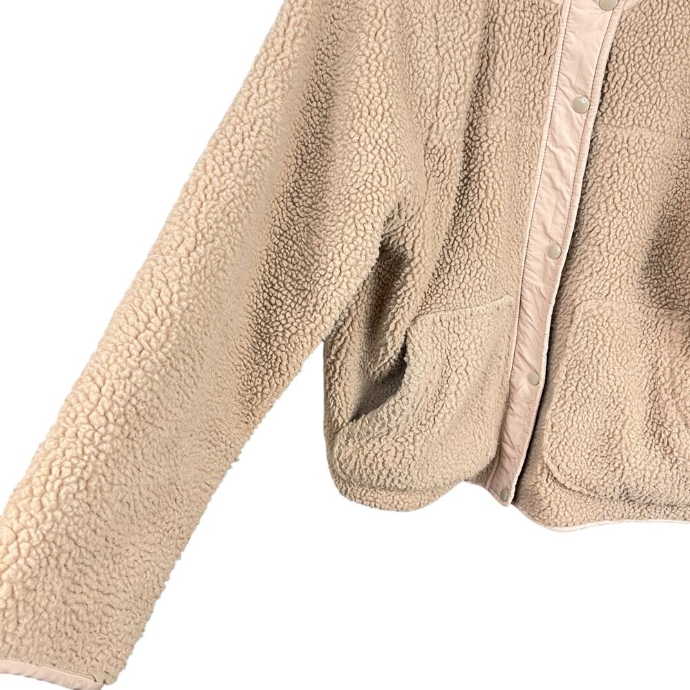 Ashley Vintage Charm Sherpa Fleece Jacket - Picture 4 of 10